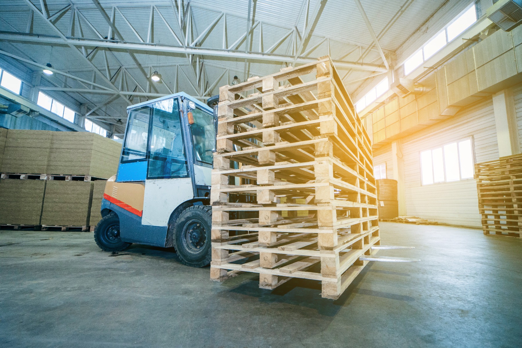 HYDAC helps boost pallet production efficiency HYDAC helps boost pallet production efficiency