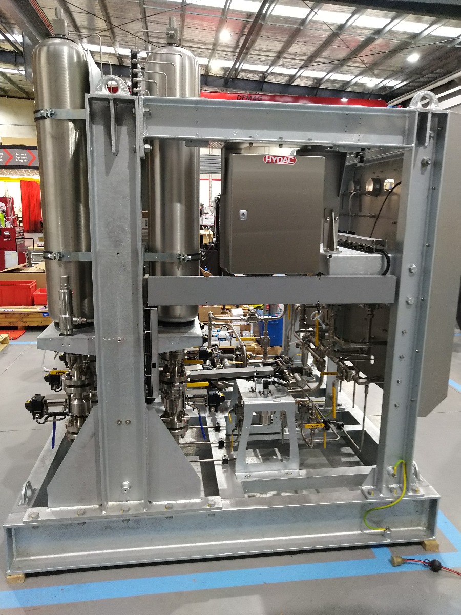 HYDAC designs and manufactures a seal water accumulator system