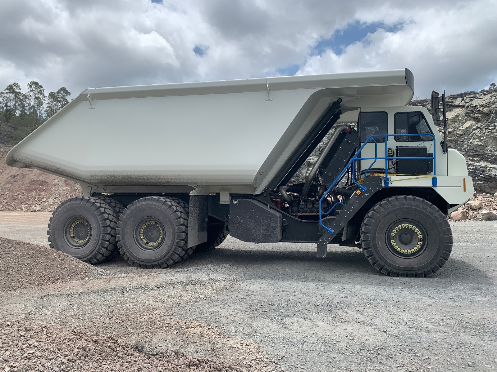 HYDAC's solution has improved LoadPro hydraulic efficiency 