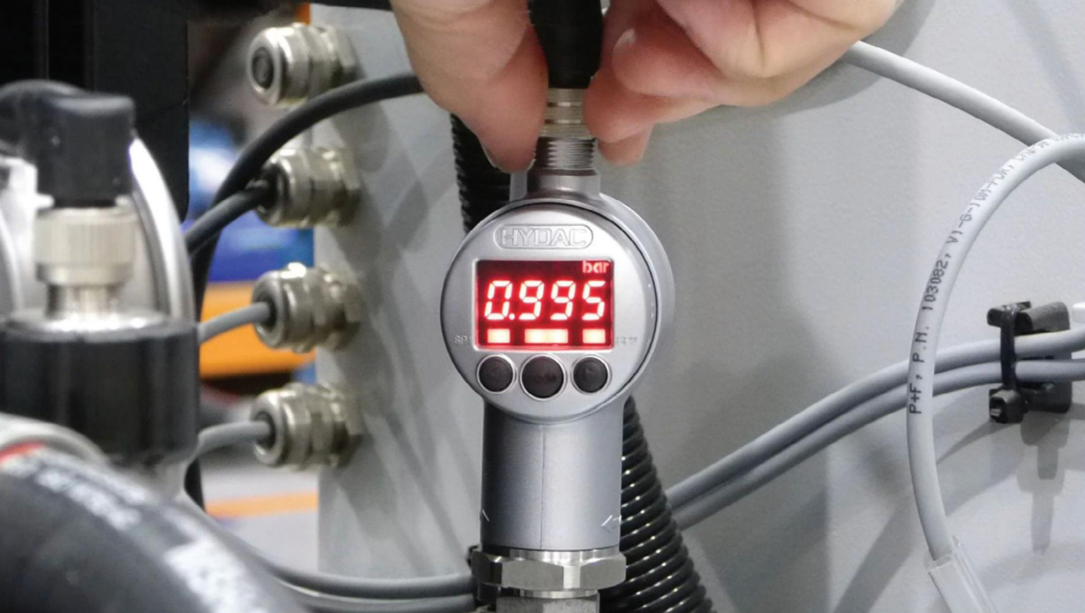 Measurement accuracy with IO-Link smart sensors | HYDAC - News